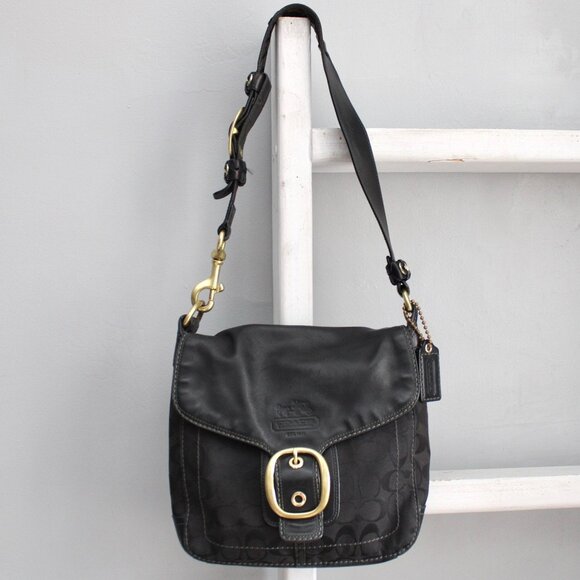 Coach Handbags - Coach Vintage Y2K Bleecker Black Legacy Signature Shoulder Bag Purse 11434